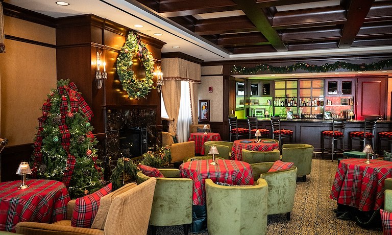 holiday dining at Intercontinental Cleveland Hotel