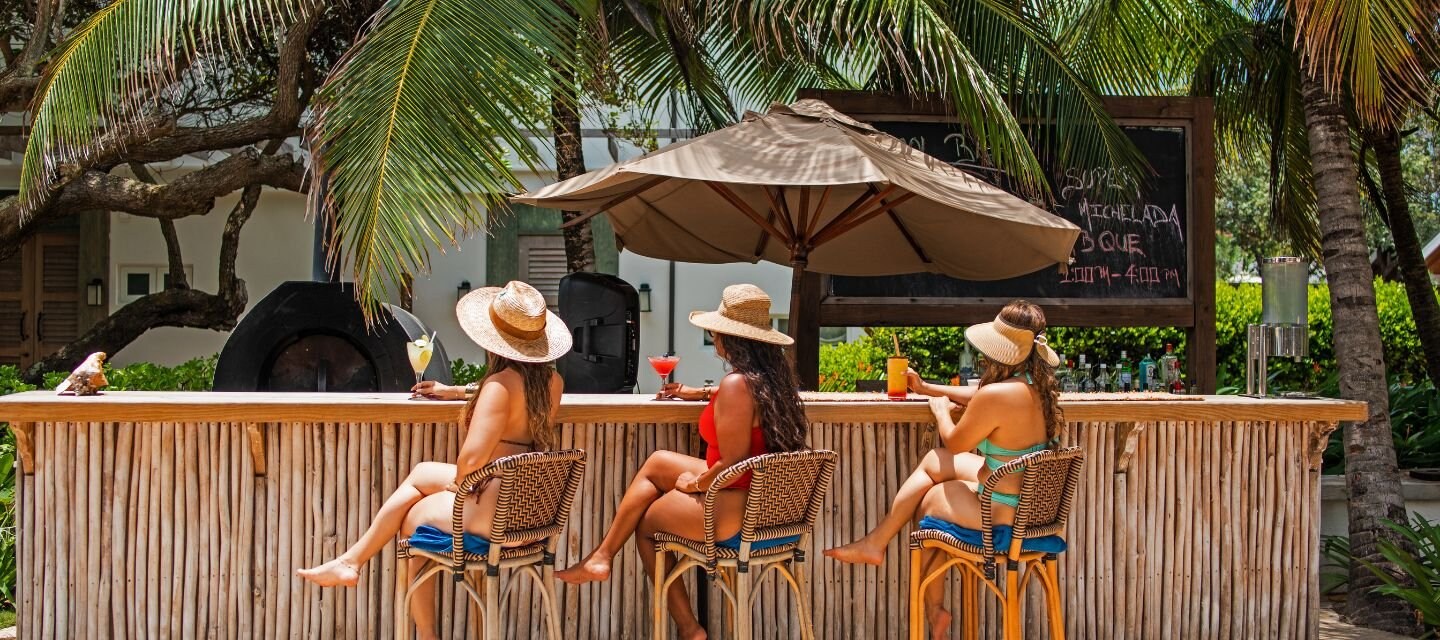 Summer in Itzana Resort Placencia Belize