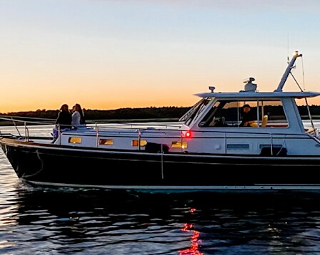  Northeast Yacht Charters 