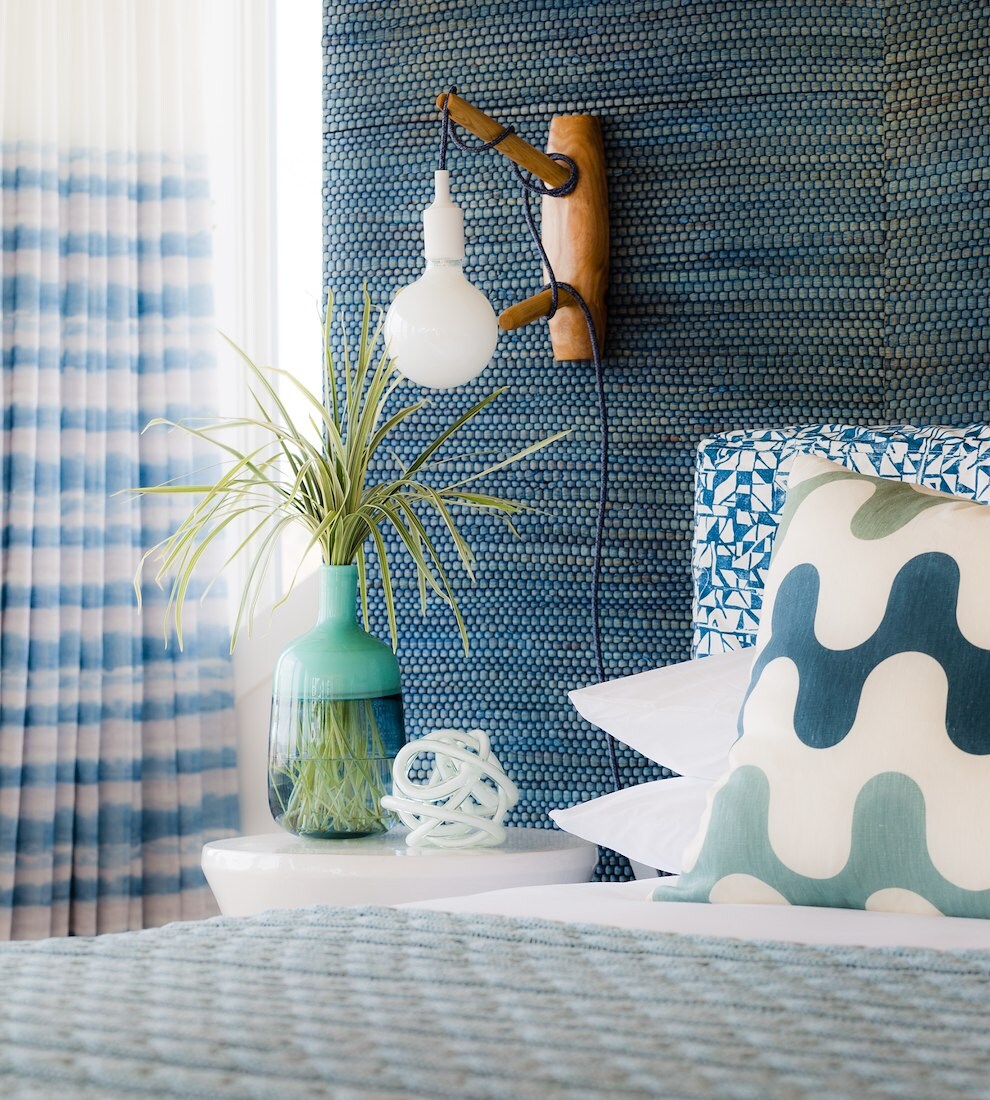 Blue Inn on the Beach - About | Plum Island Hotels | Lark Hotels