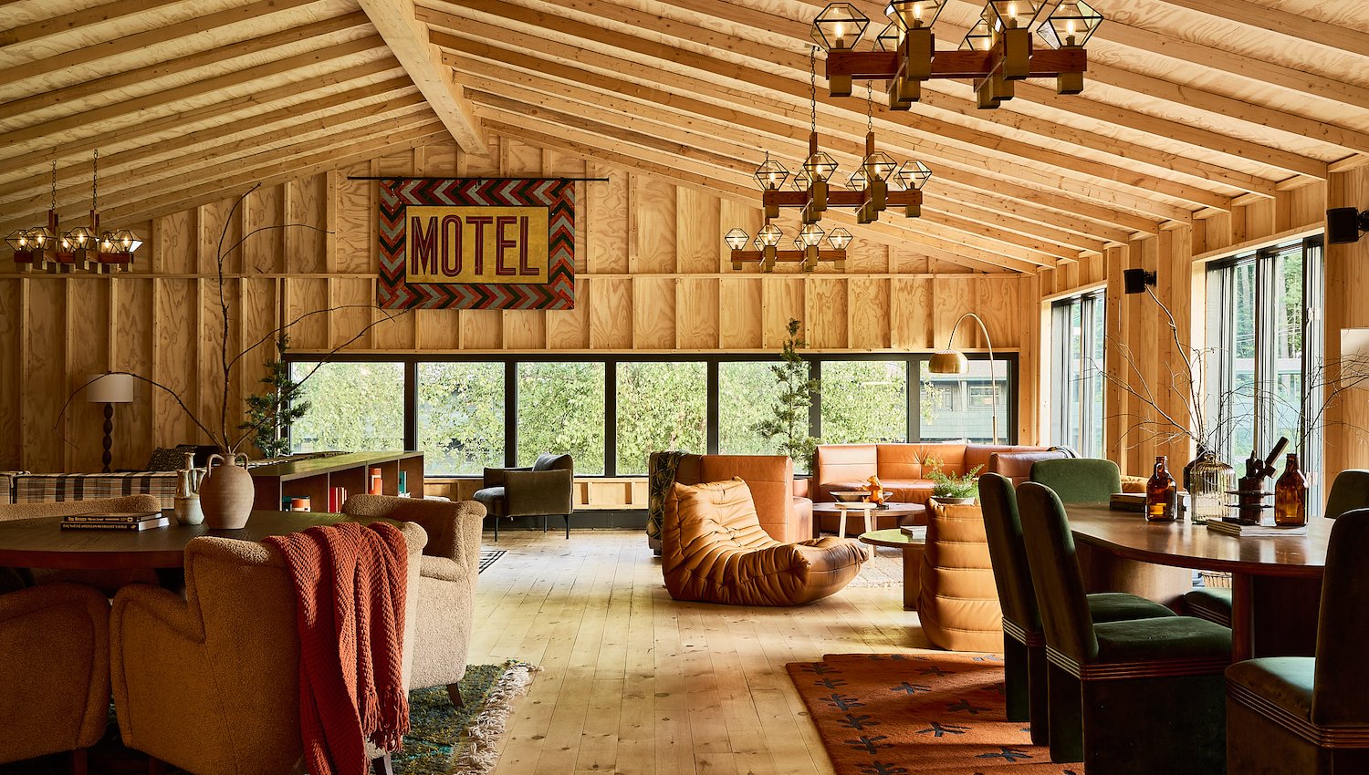 Bluebird Cady Hill Lodge in Stowe, VT