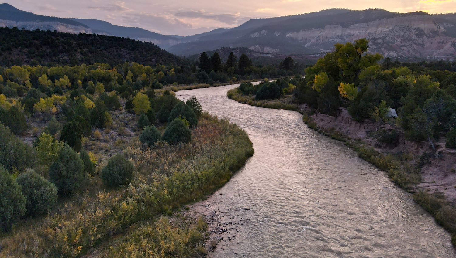 Chama River Elkhorn Lodge