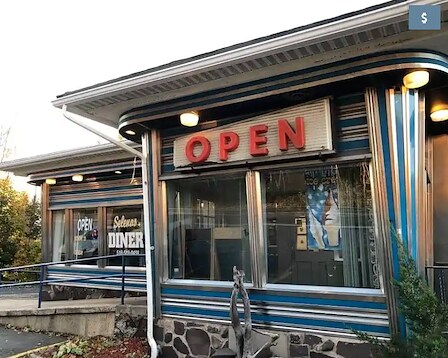Selena's Diner 