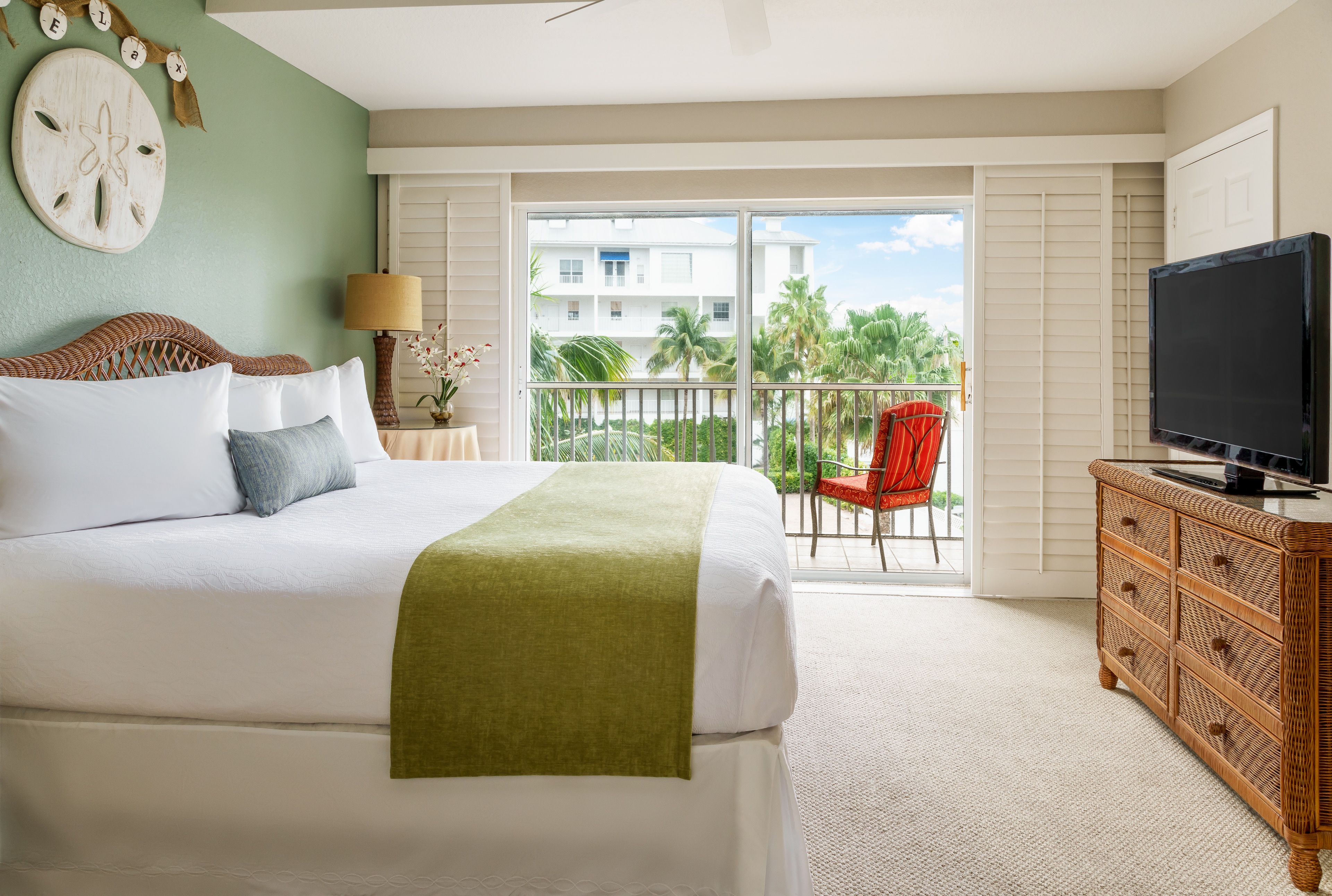 Suites at Olde Marco Island Inn & Suites, Marco Island, FL