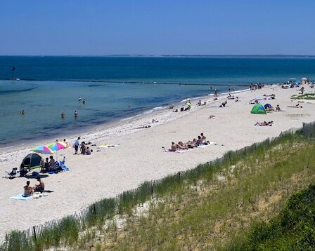 Oak Bluffs Town Beach 