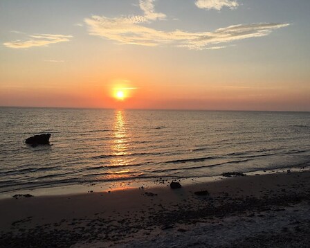 Wood Neck Beach 
