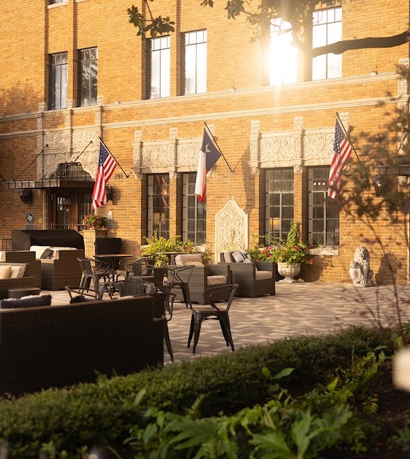 Magnolia Patio at The Faust
