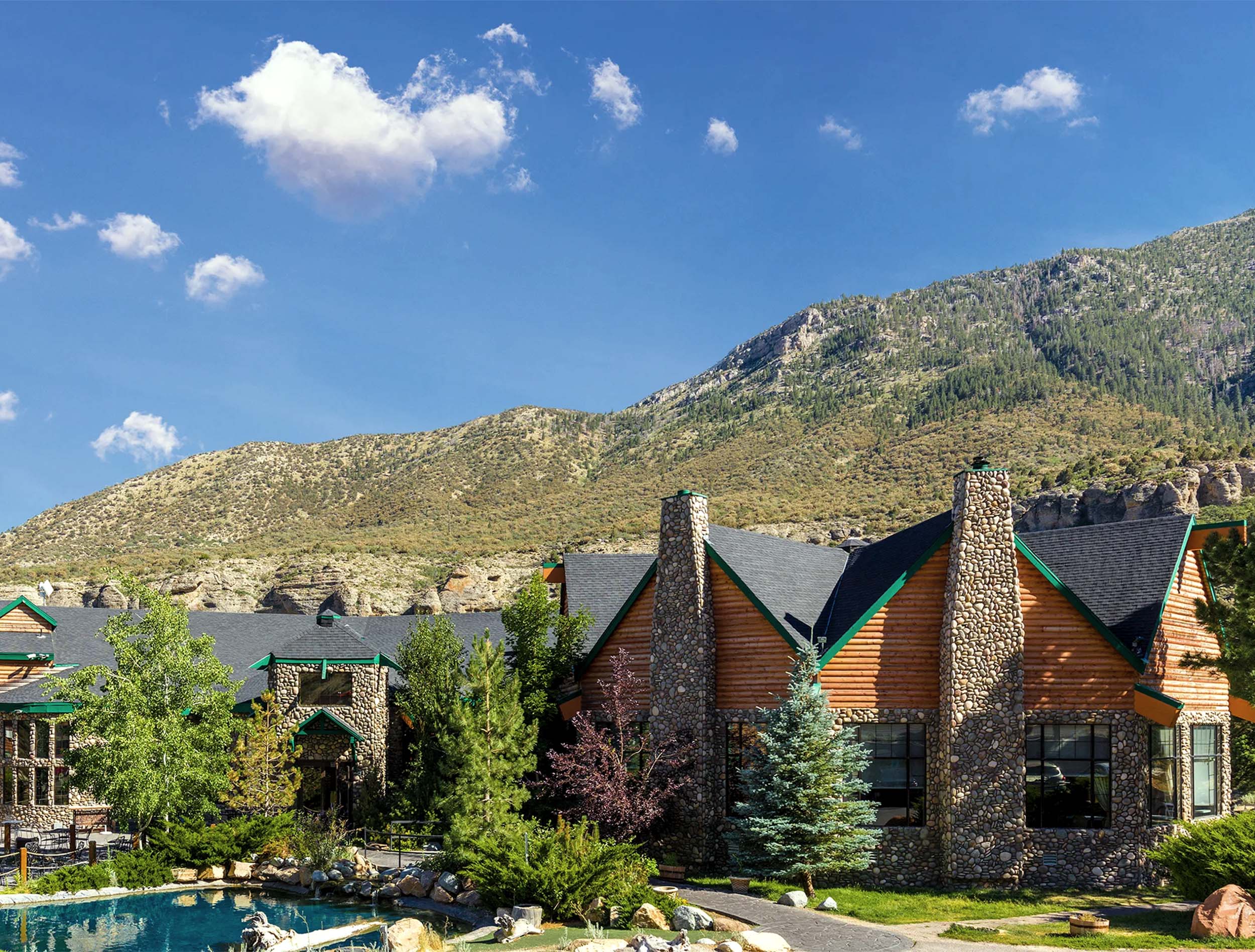 The Retreat on Charleston Peak-2755 Kyle Canyon Rd,Mt Charleston,Nevada 89124