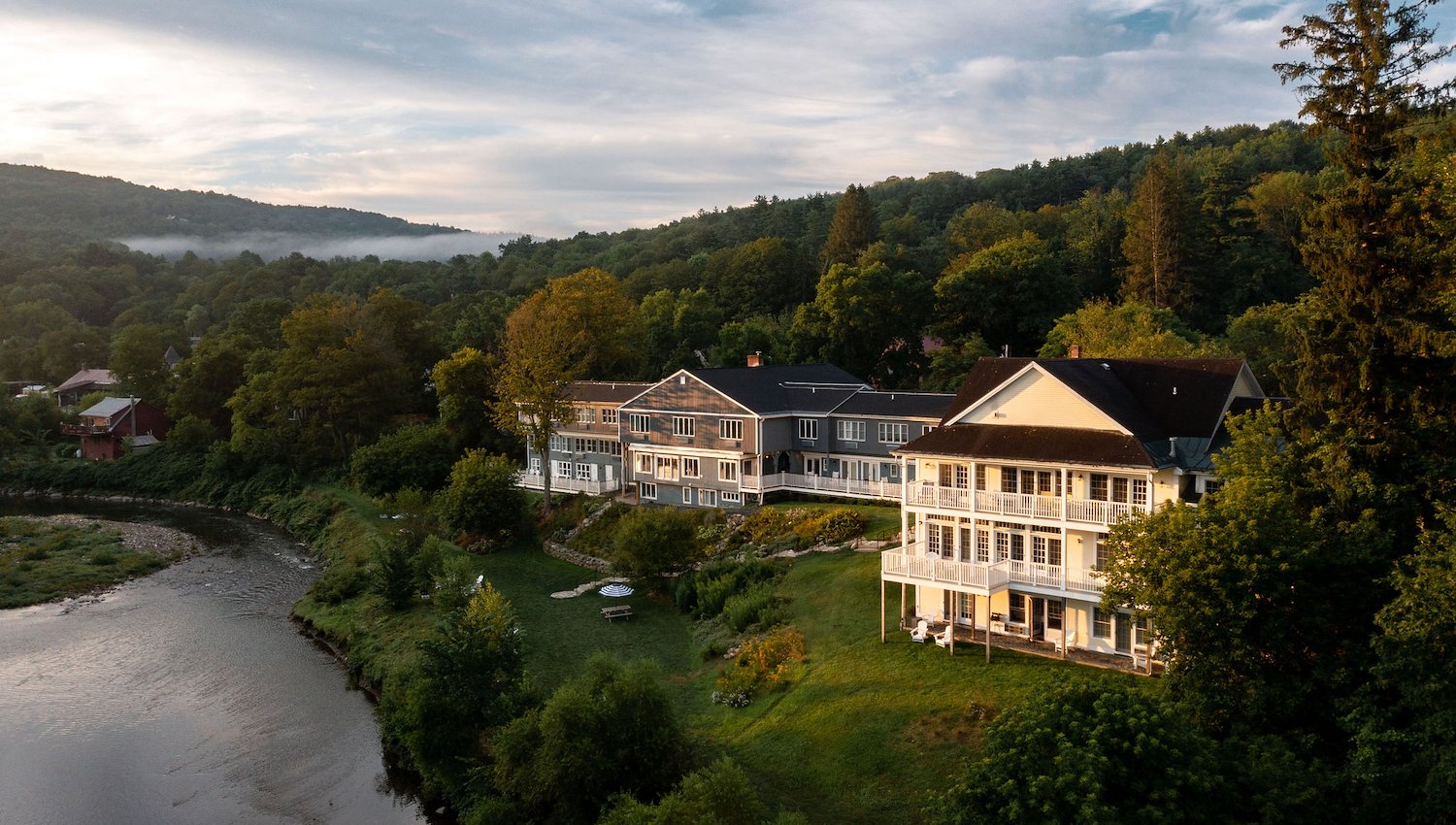 A charming hotel with river views in historic Woodstock