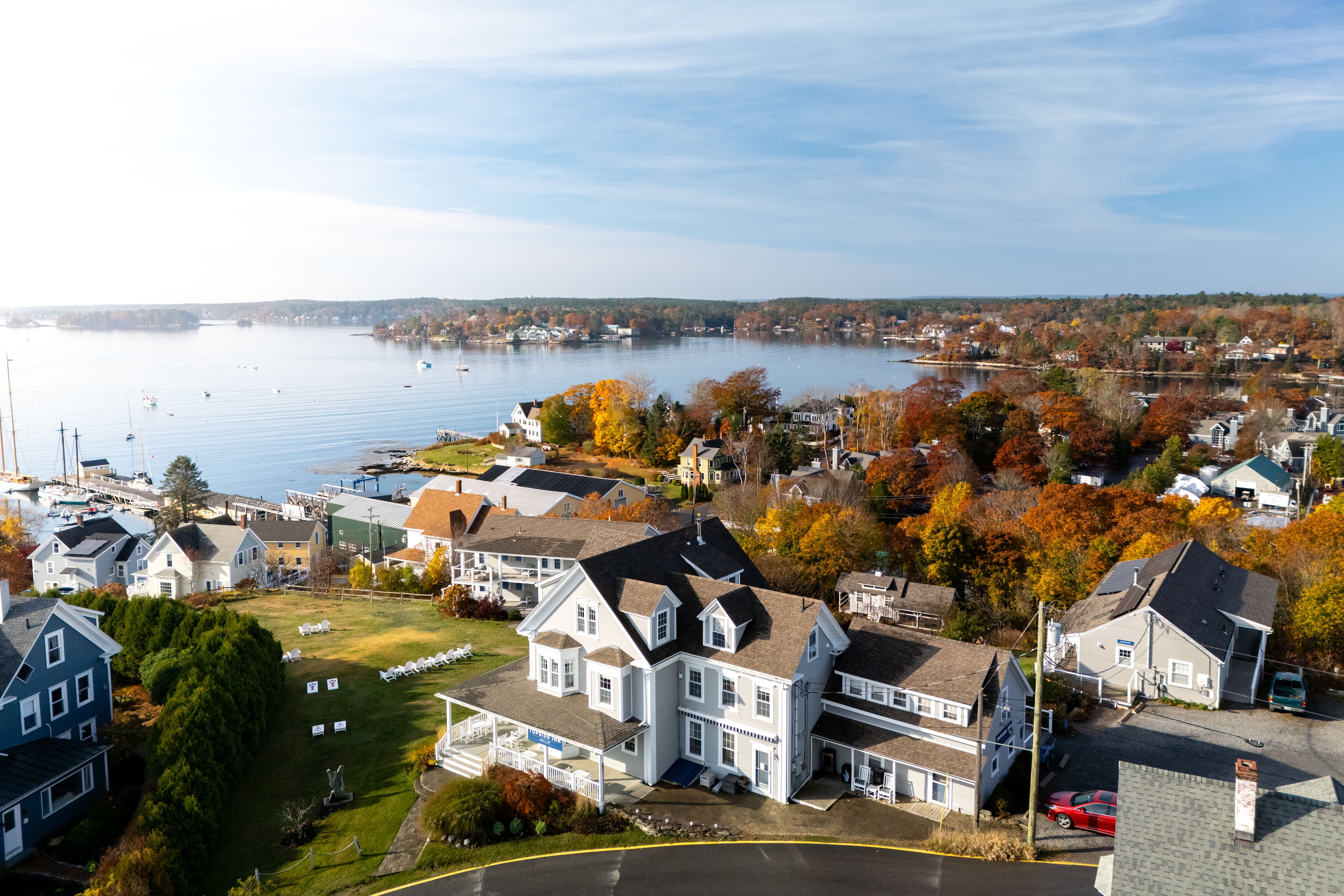 Topside Inn - A Boothbay Harbor Boutique Hotel in Maine