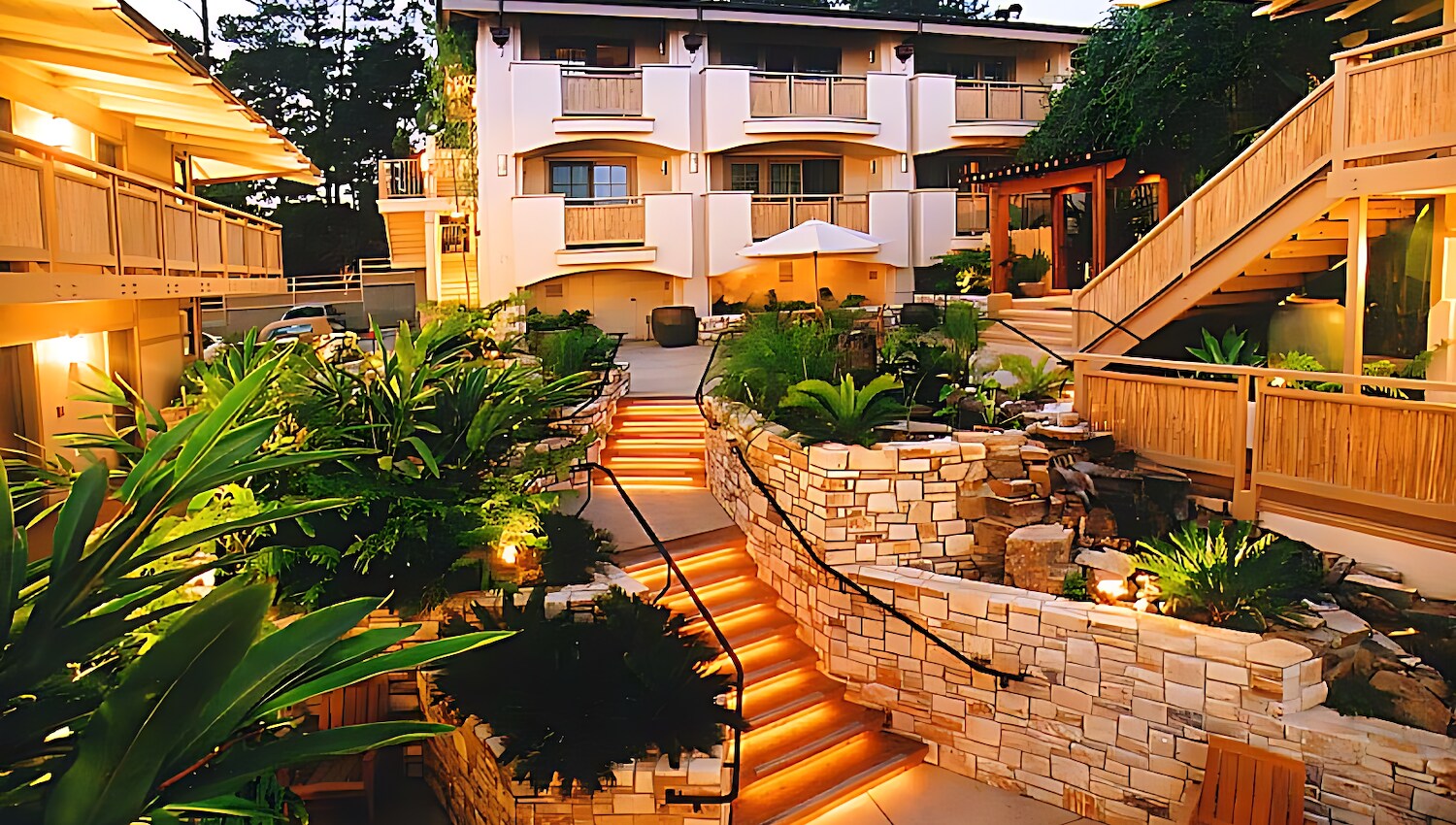 Courtyard with illuminated stairs
