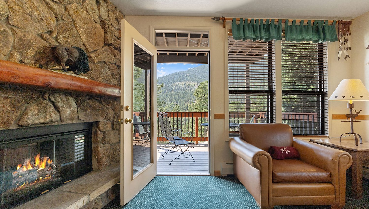 Providing a variety of options with balconies, hot tubs and breathtaking views at Wildwood Inn