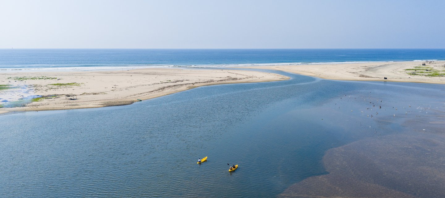 Kayaking at the San Nicolas River at Las Alamandas Resort, Costalegre, Jalisco