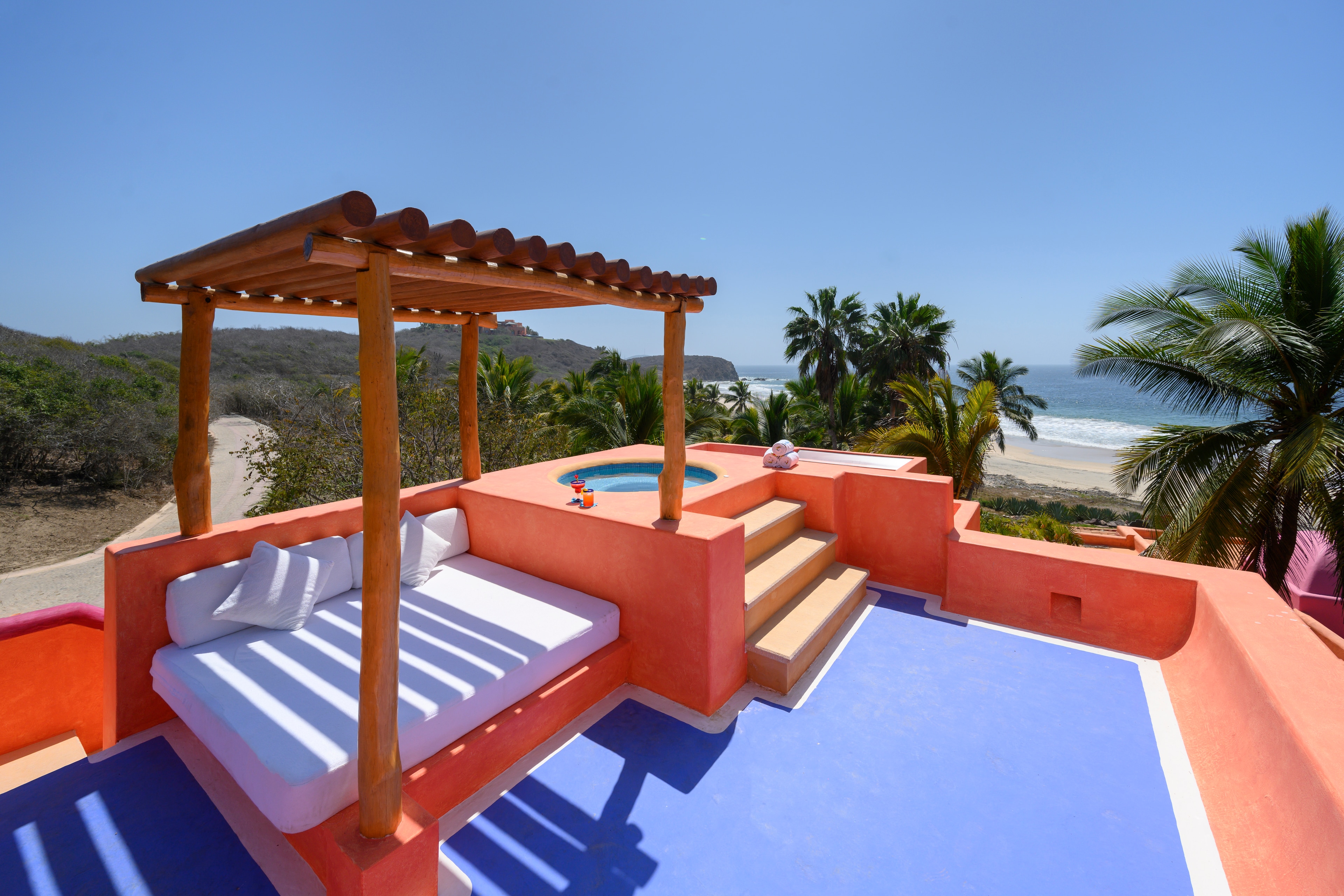 Rooftop Terrace - Bougainvillea 2 - ocean-view suite in Costalegre Jalisco