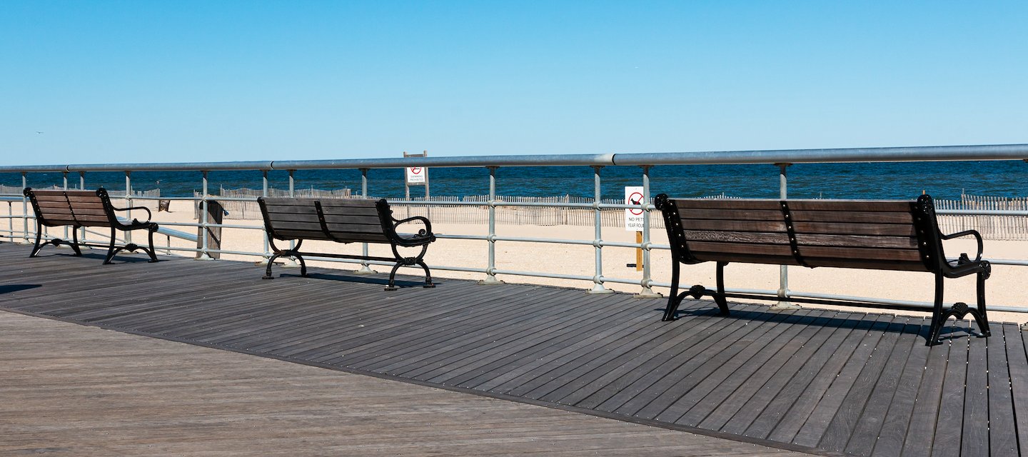 Long Beach, New York , Enterntainment