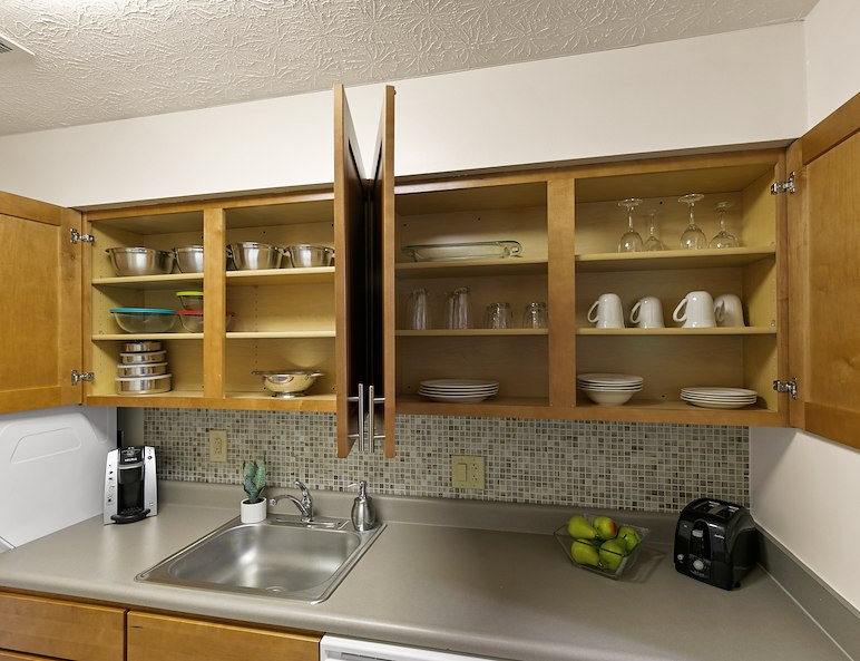 Furnished apartment amenities at Pikeview Manor Apartments in Beckley, WV