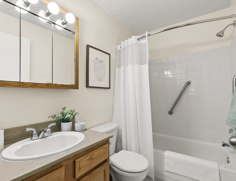 Furnished bathroom at Pikeview Manor Apartments in Beckley, WV