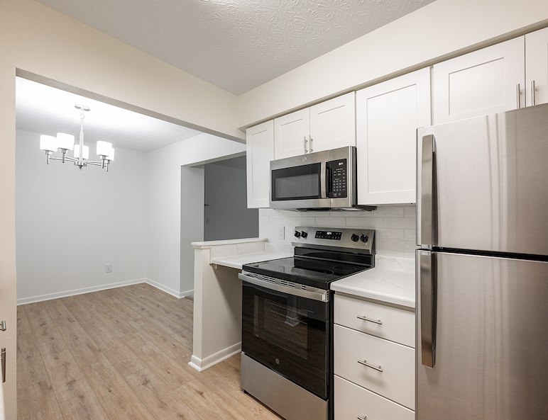 Kitchen with Stainless Steel Appliances at Pikeview Manor Apartments in Beckley, WV