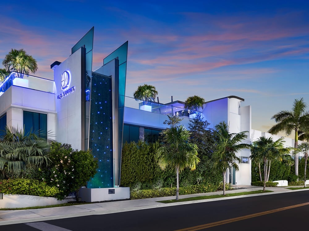 H2O Suites Hotel — photo 47 of 60
