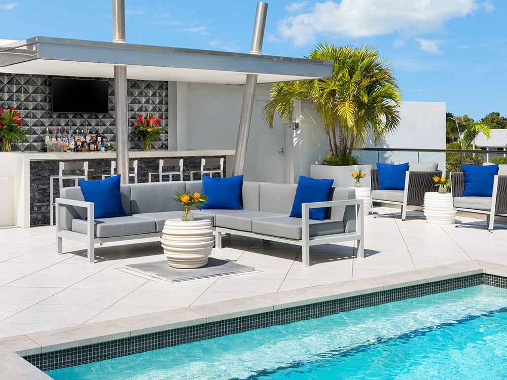 H2O Suites Hotel — gallery preview 2