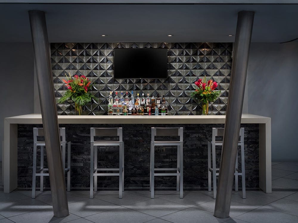 H2O Suites Hotel — photo