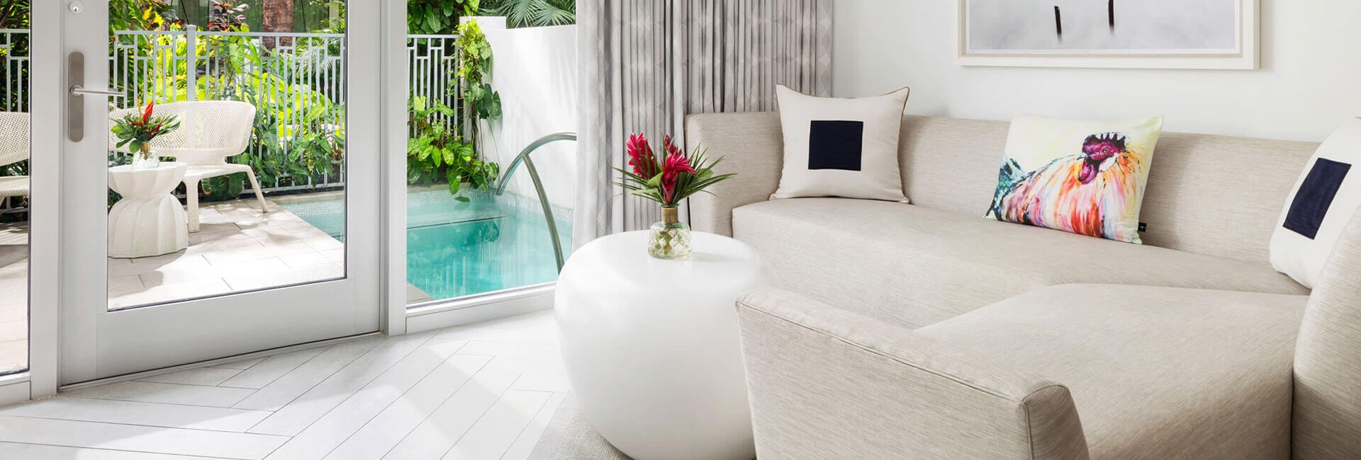 H2O Suites Hotel — photo