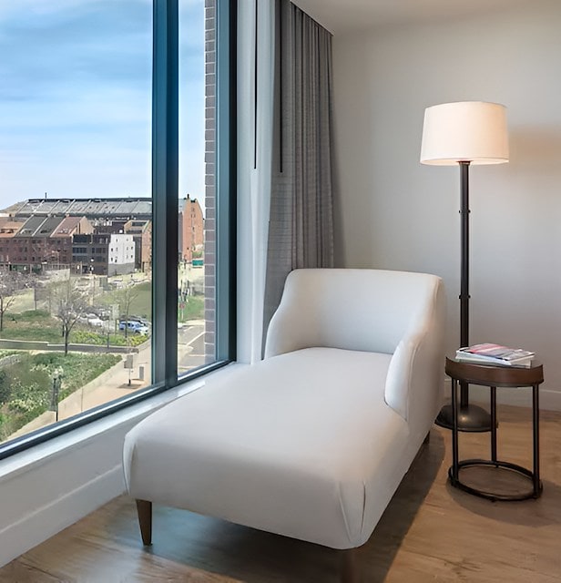 1 King Bed Premium Room at Canopy by Hilton Boston Downtown - 2