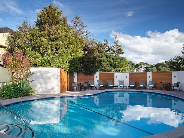 Hotel Abrego Pool
