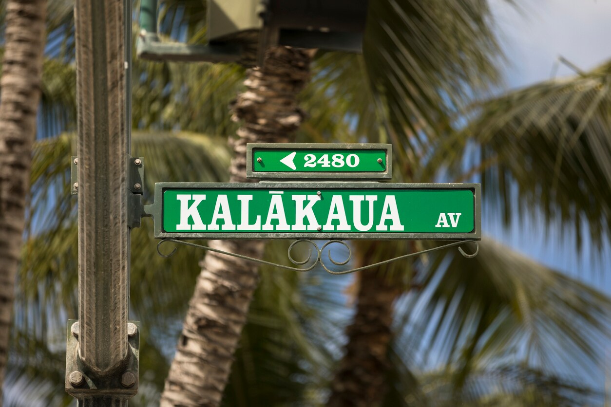 Kalakaua Avenue Dining