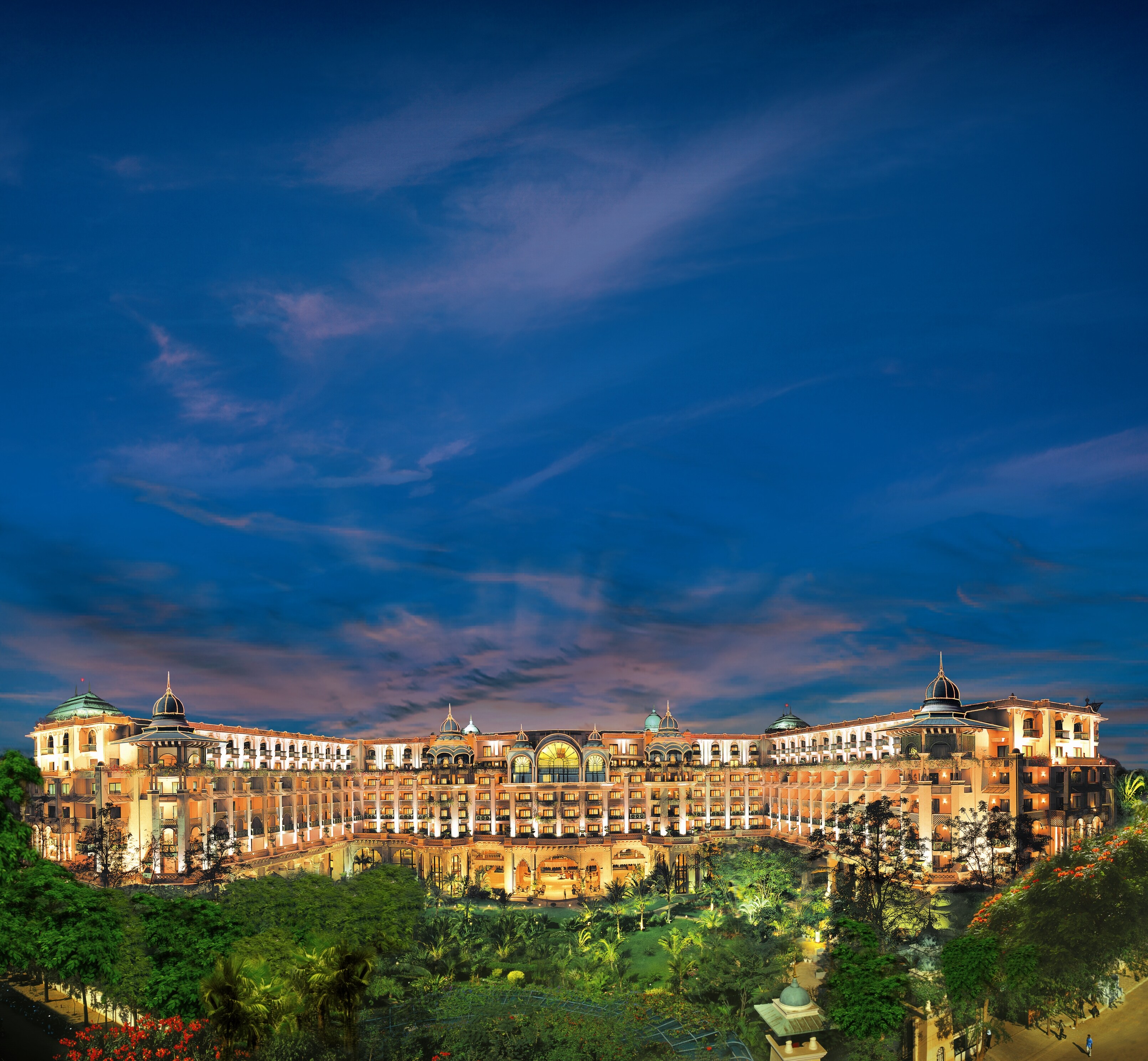 A Stunning View of The Leela Palace Bengaluru's Opulent Exterior
