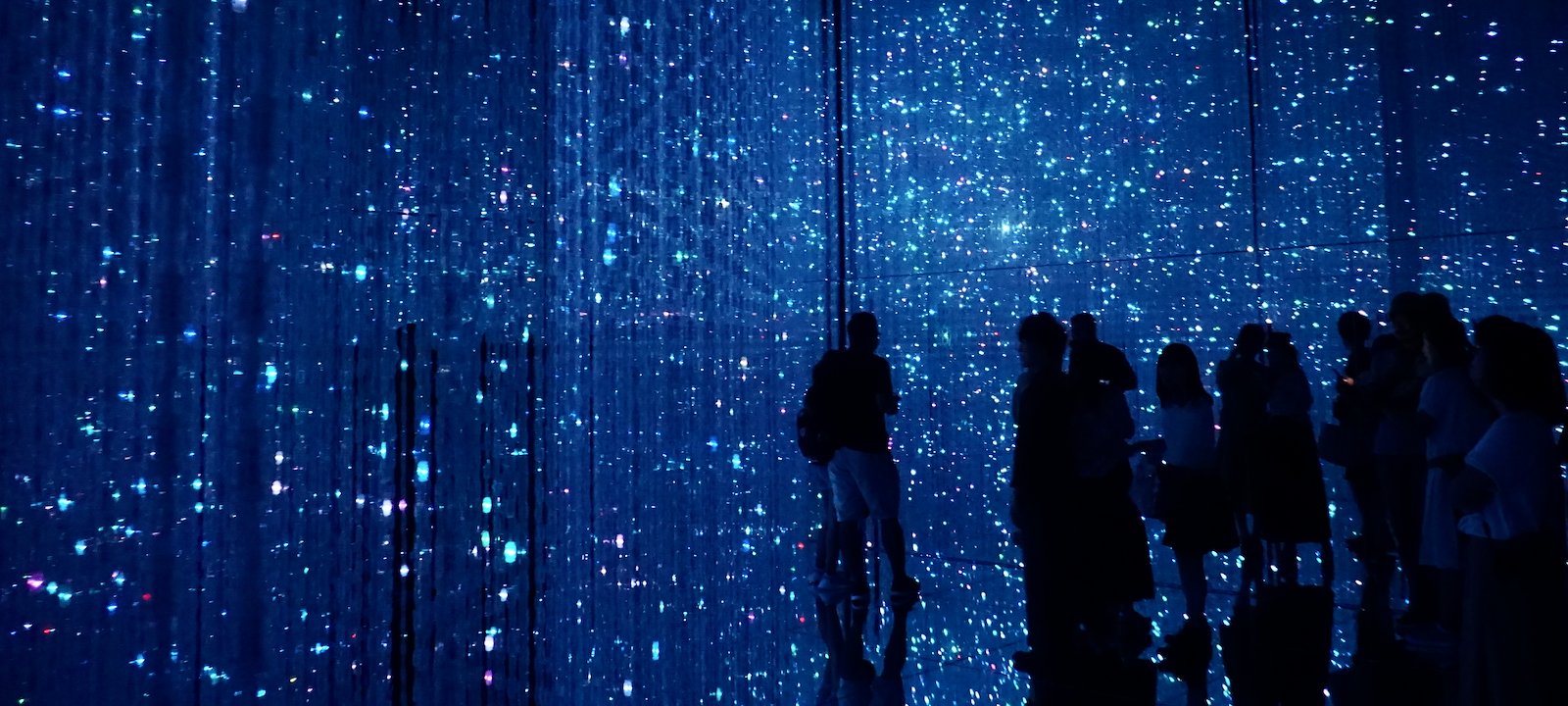 TeamLab's interactive Infinite Crystal Universe.