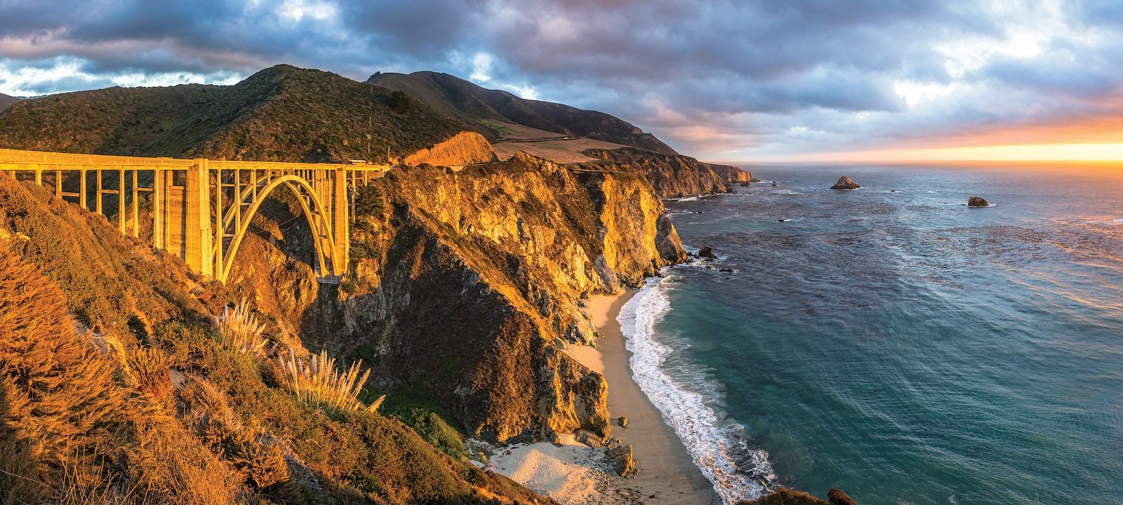 Bixby Bridge, Big Sur, California.