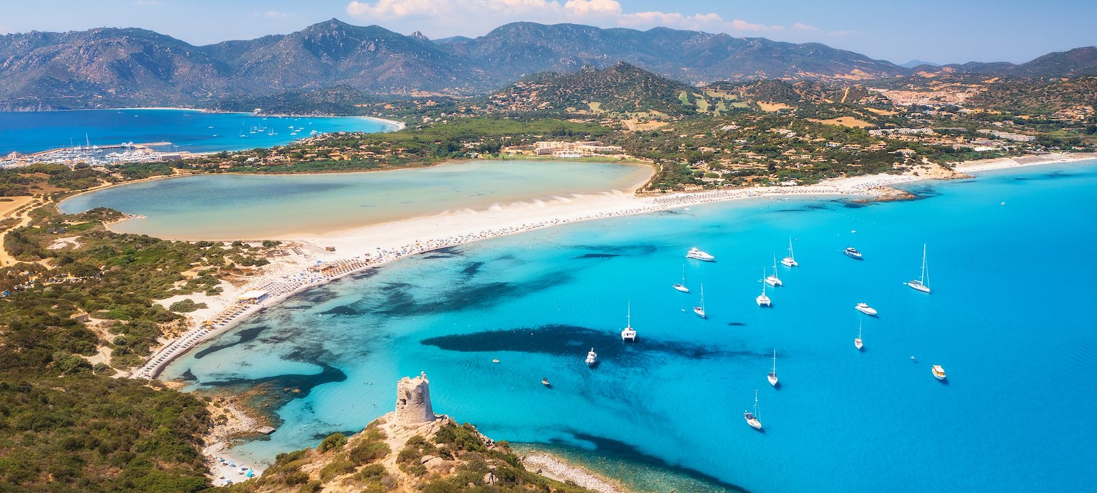 The transparent and turquoise sea in Porto Giunco, Villasimius, Sardegna.