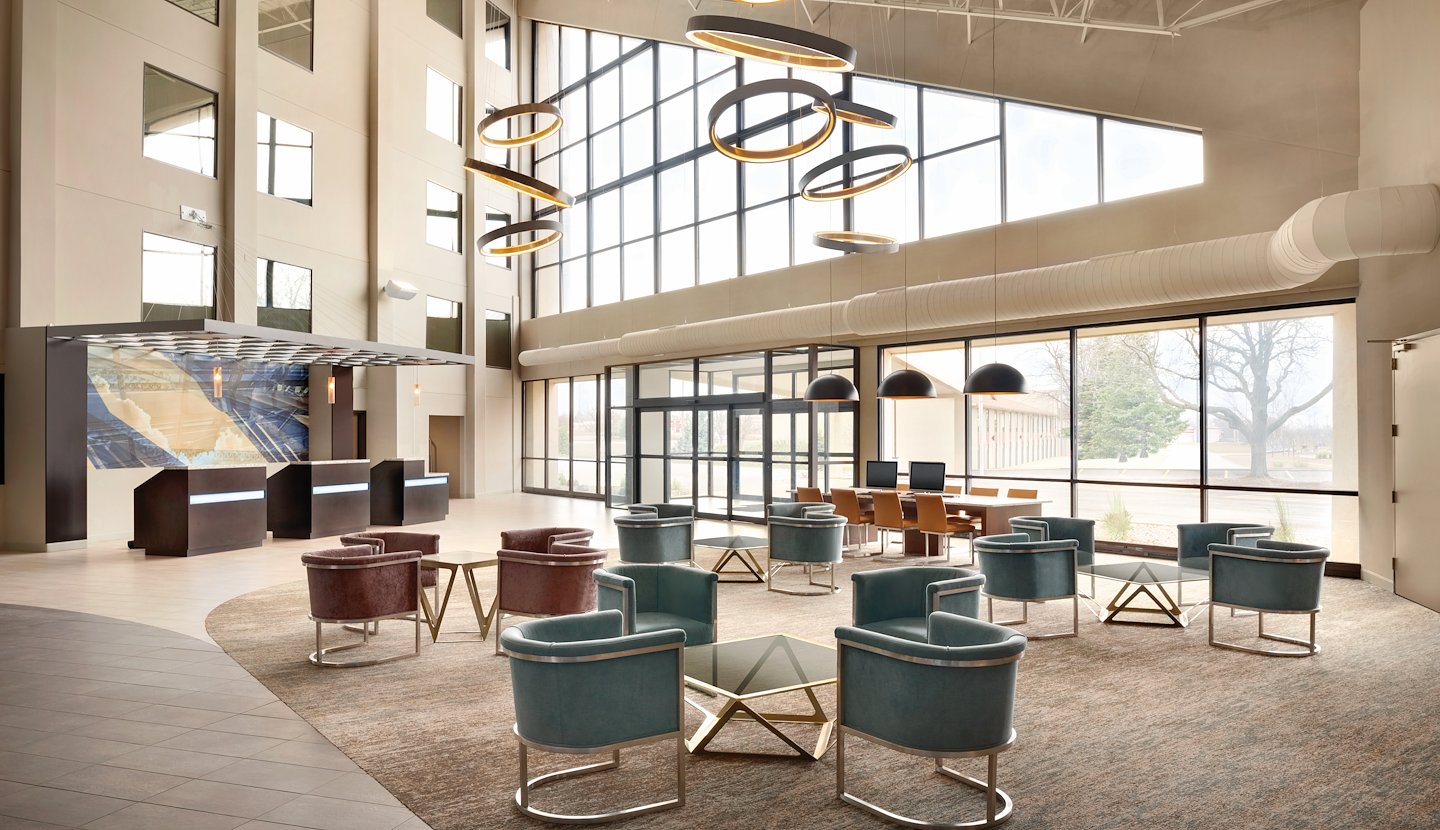 Bloom Normal Hotels in Normal Illinois | Holiday Inn Bloomington - Normal