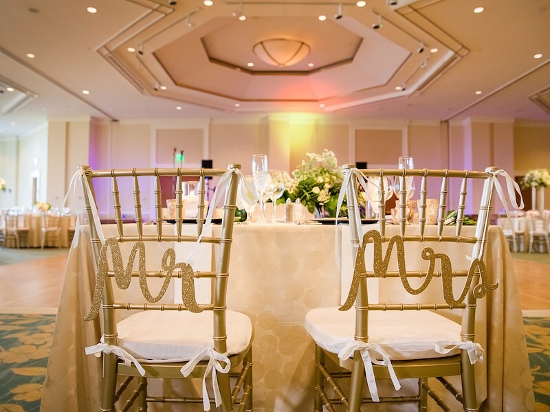 Boston Weddings With Harbor Views – Seaport Hotel