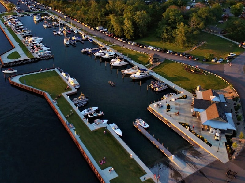Seneca Lake Resorts Is Opening For Its Fourth Season!
