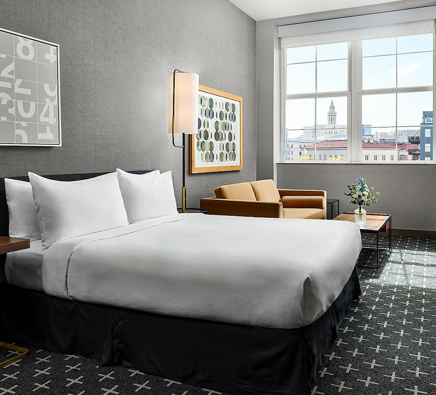 Upscale Hotel Rooms and Suites in Denver