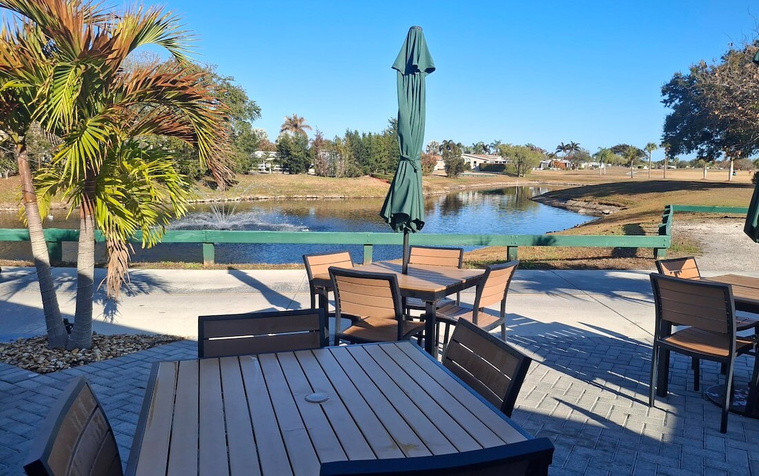 Restaurant - Savanna Club