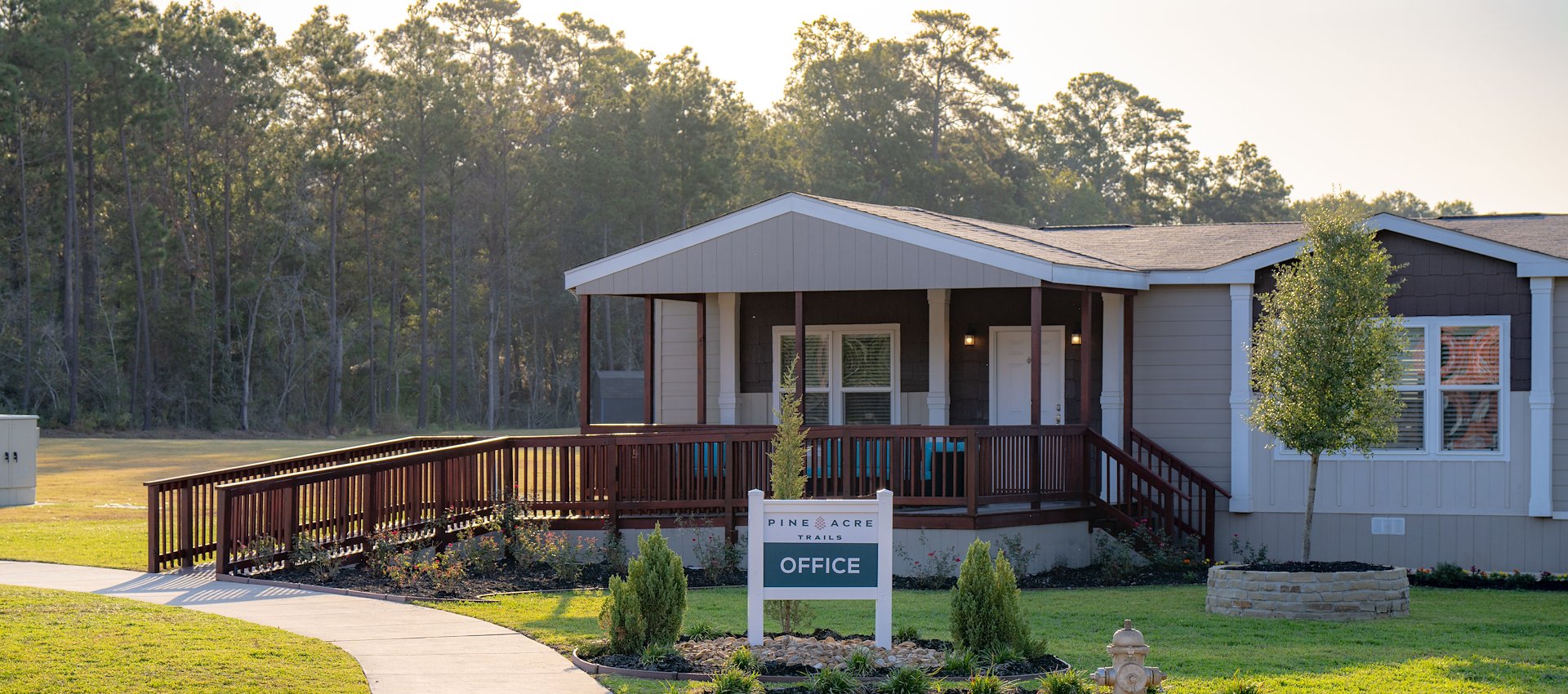 Sales Center - Pine Acre Trails