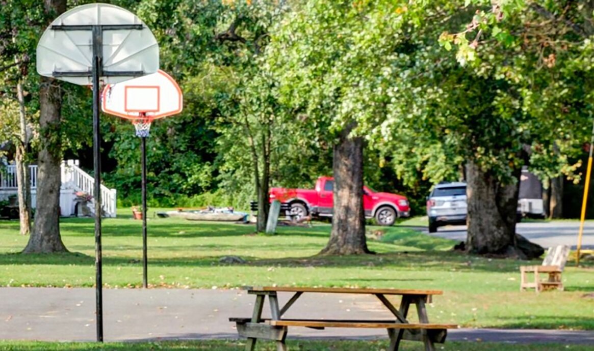 Bay Country Estates - Amenities and Services