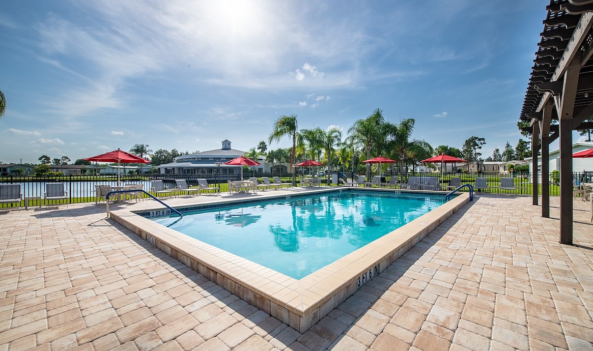 Blue Heron Pines - Amenities and Services - Swimming Pool