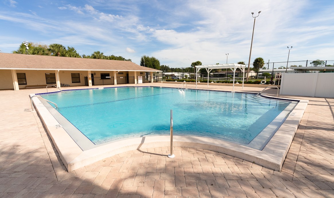 Amenities and Services - Buttonwood Bay - Swimming Pool 