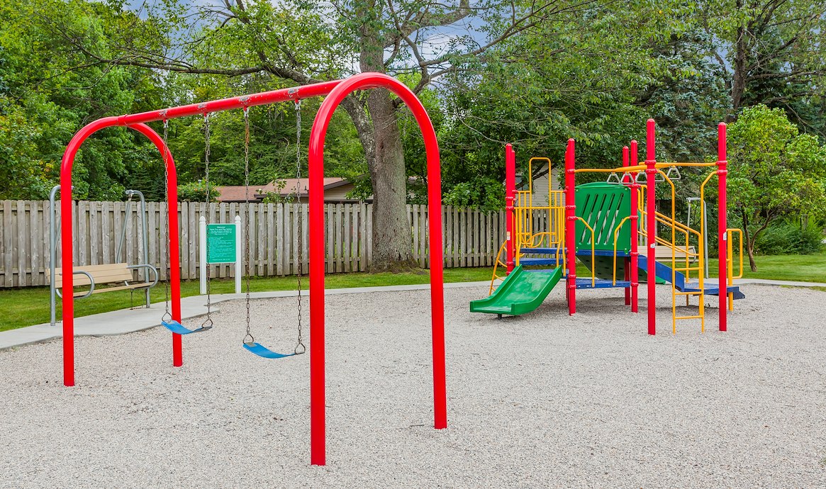 Country Acres - Amenities and Services - Playground