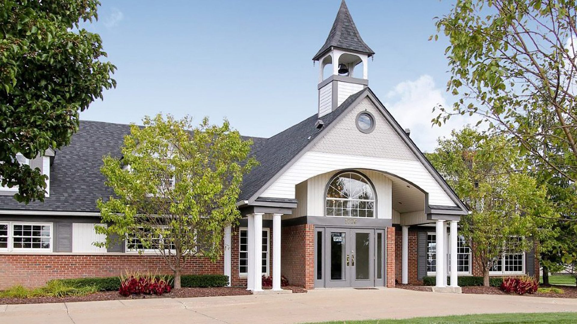 Independence Commons, Sun Communities