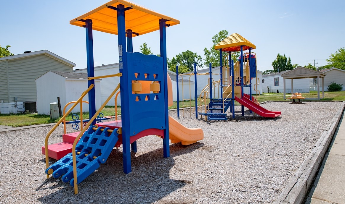 Lafayette Place - Amenities and Services - Playground 