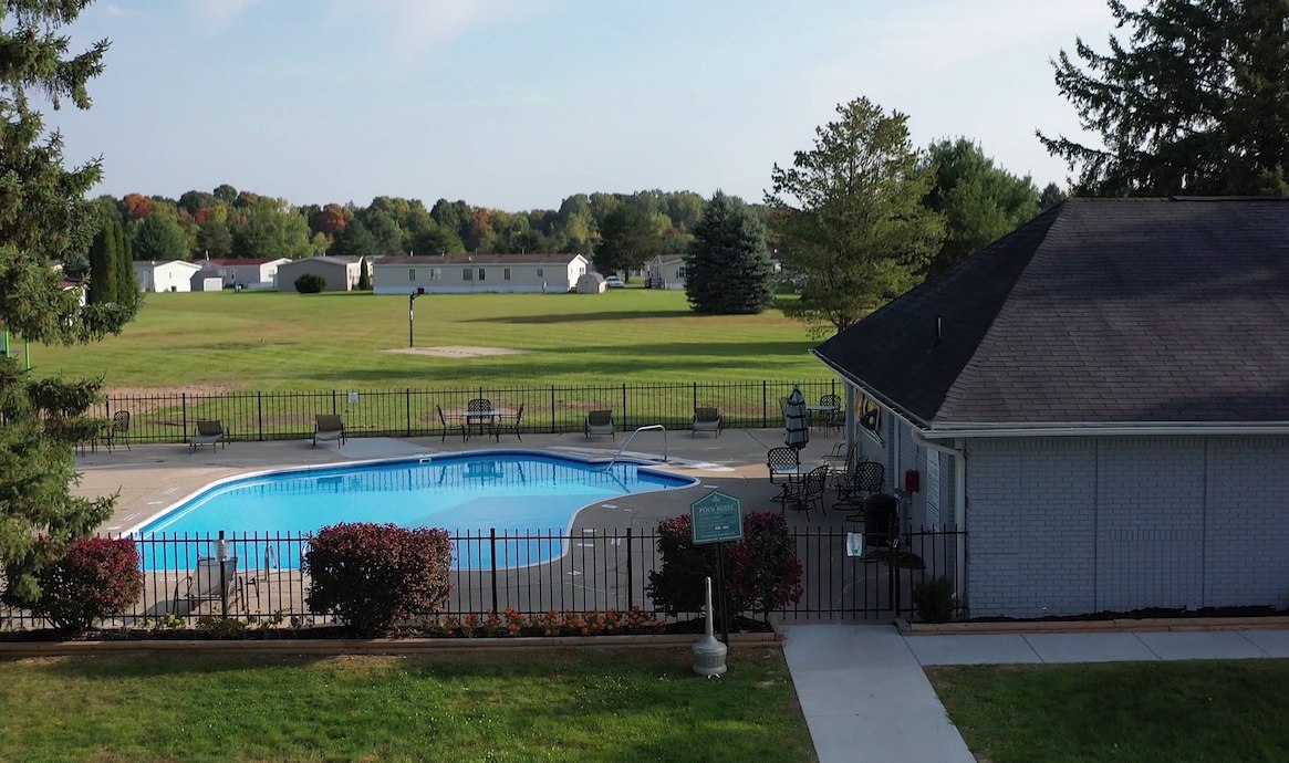 Pineview Estates - Amenities and Services