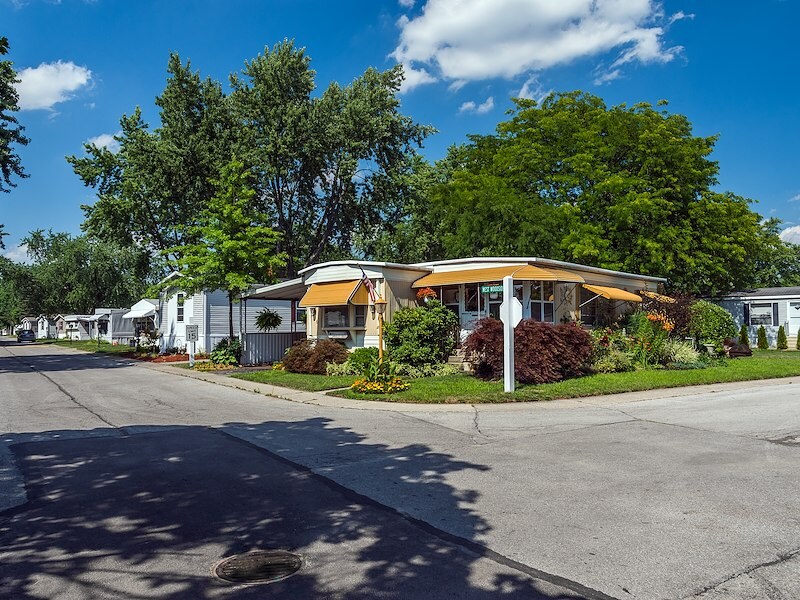 Manufactured Homes in Holland, Ohio | Woodside Terrace