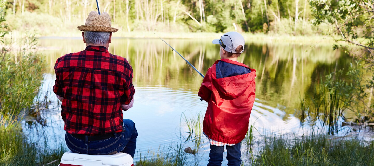 Hemet California - Family fishing