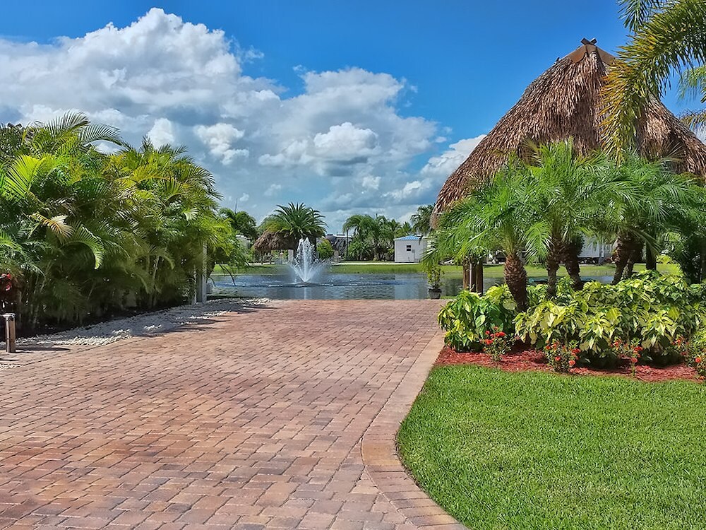 Silver Palms Rv Resort Cottages For Sale