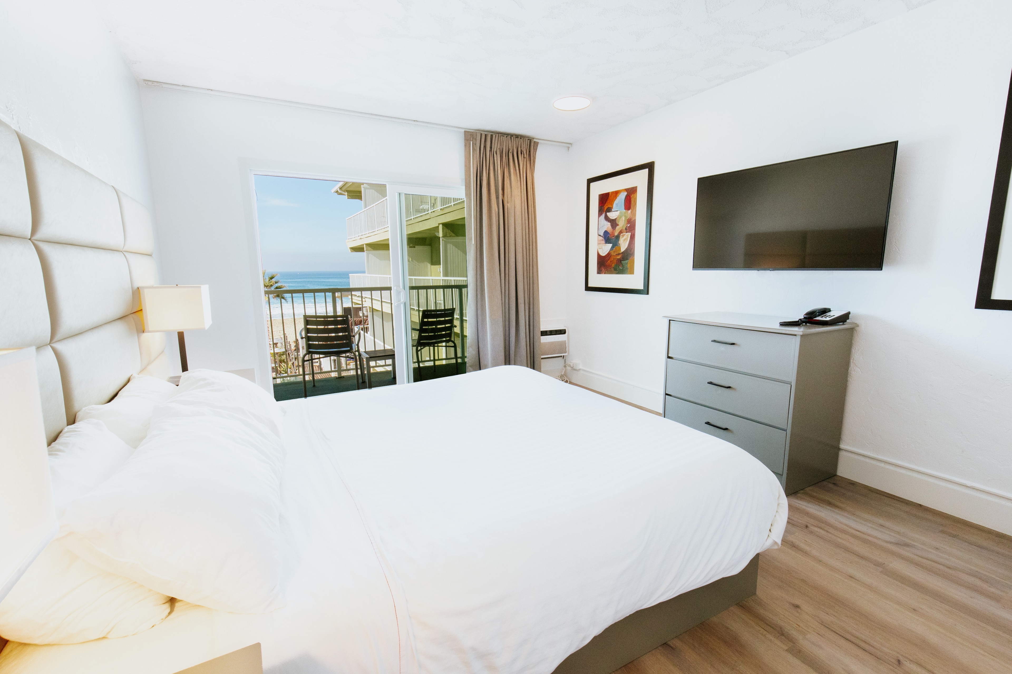 Surfer Beach Hotel — photo 30 of 56